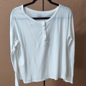 GAP White Long Sleeve Henley Button Down Shirt Small